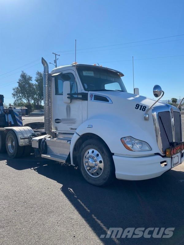 Kenworth T680 Tractor Units