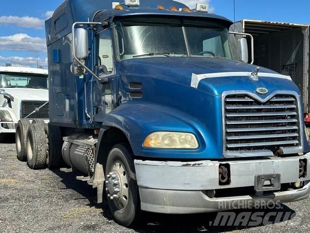 Mack CXN613 Tractor Units