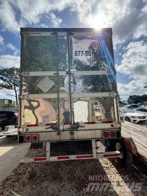 Utility 3000R Vehicle transport trailers