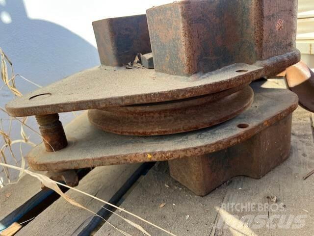 Johnson  Crane parts and equipment