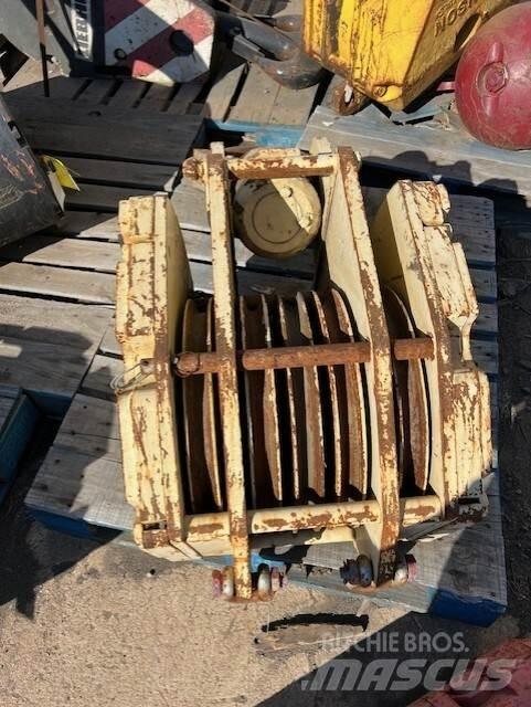 Johnson  Crane parts and equipment