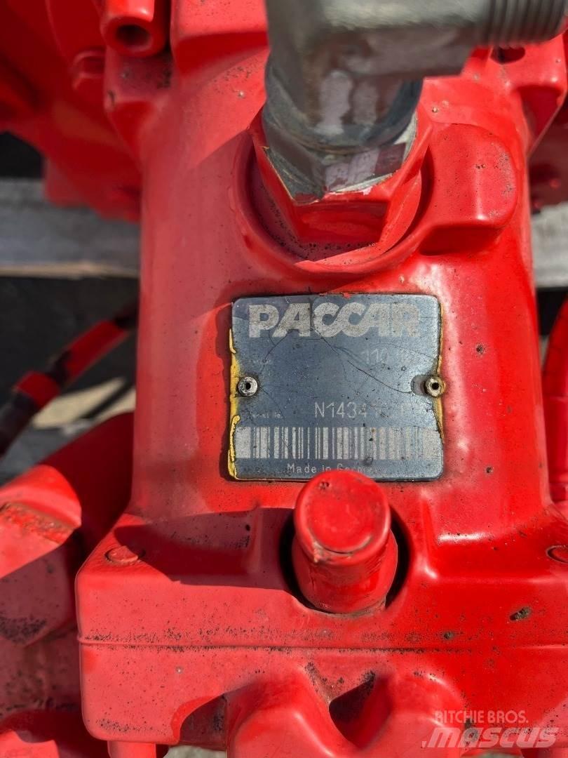  Unknown Crane parts and equipment