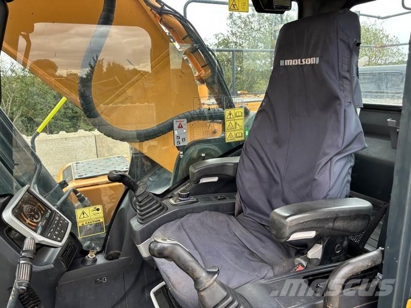 Hyundai HX380L Crawler excavators