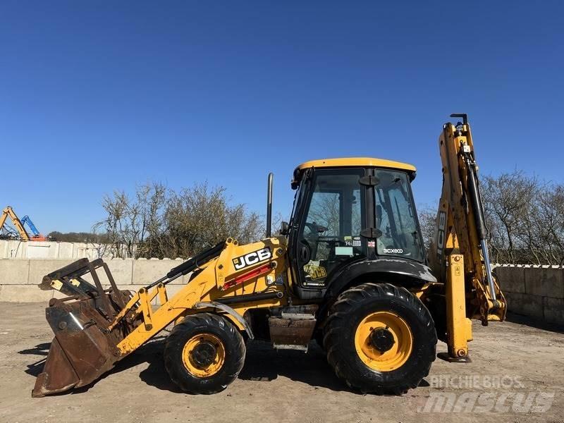 JCB 3CX Sitemaster Backhoe loaders