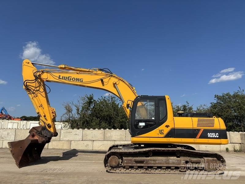 LiuGong CLG925LC Demolition excavators