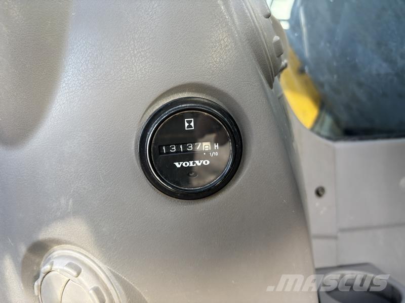 Volvo ECR235 DL Crawler excavators