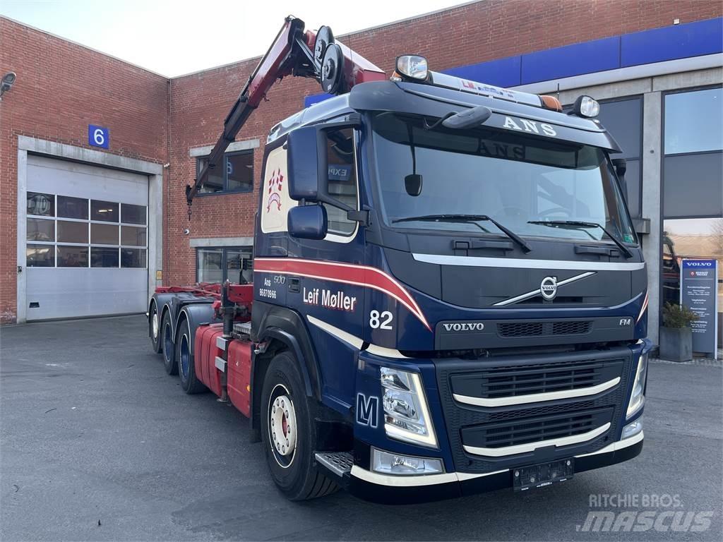 Volvo FM Cable lift demountable trucks