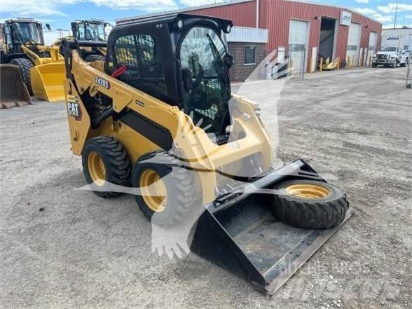 CAT 242D3 Skid steer loaders