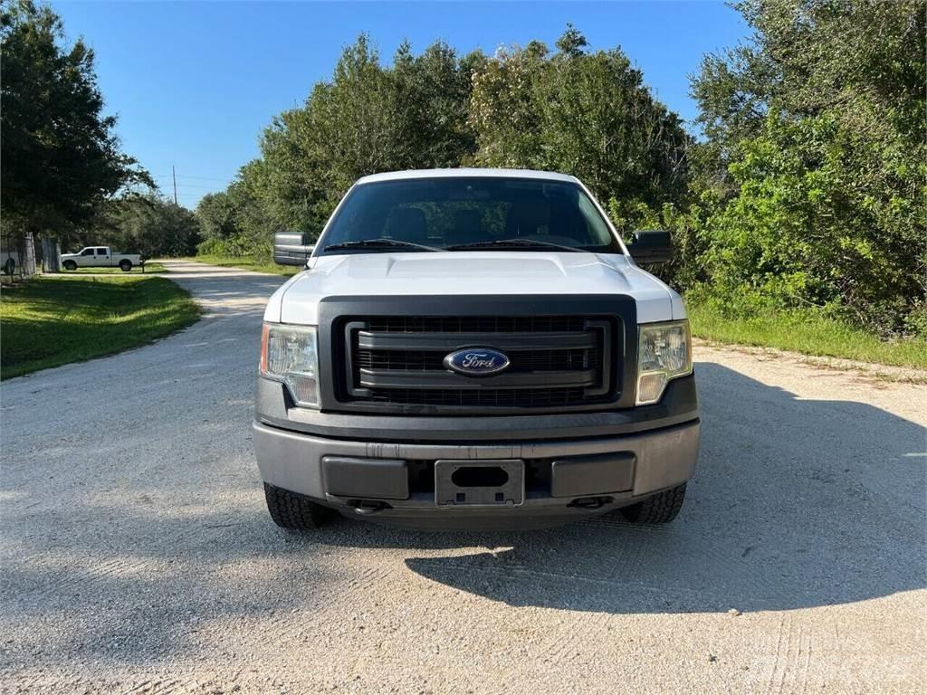 Ford F-150 Pick up/Dropside