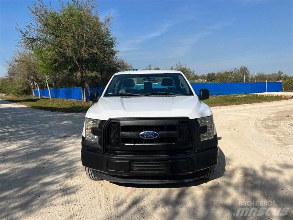 Ford F-150 Pick up/Dropside