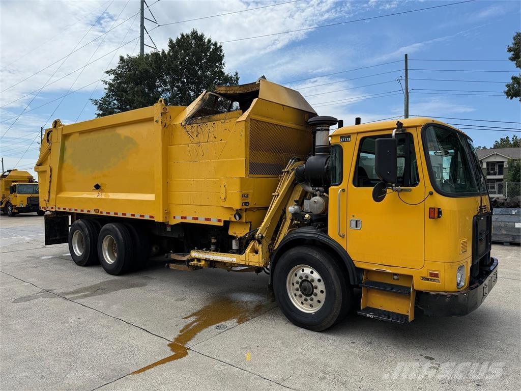  AUT XPEDITOR Other trucks