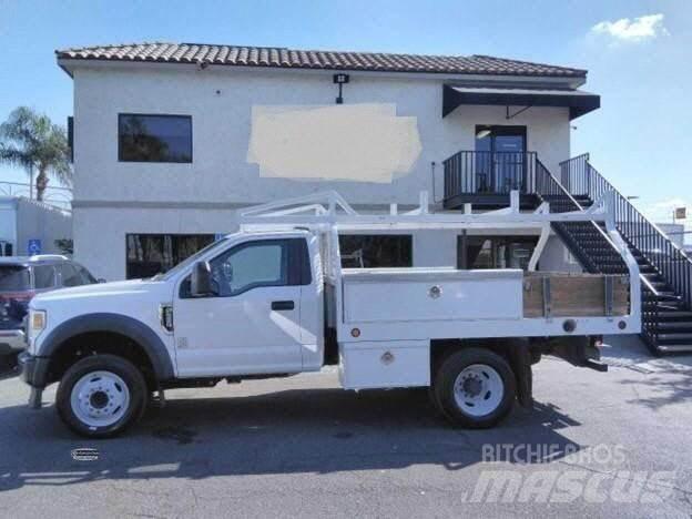 Ford F550 CONTRACTOR Box body trucks