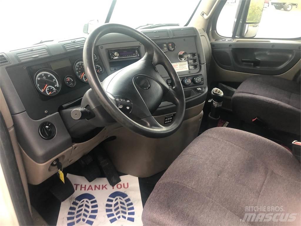Freightliner Cascadia Tractor Units