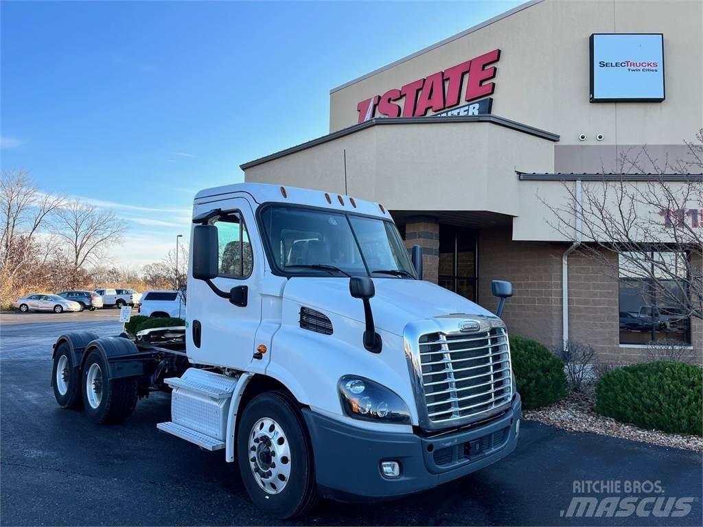 Freightliner Cascadia Tractor Units