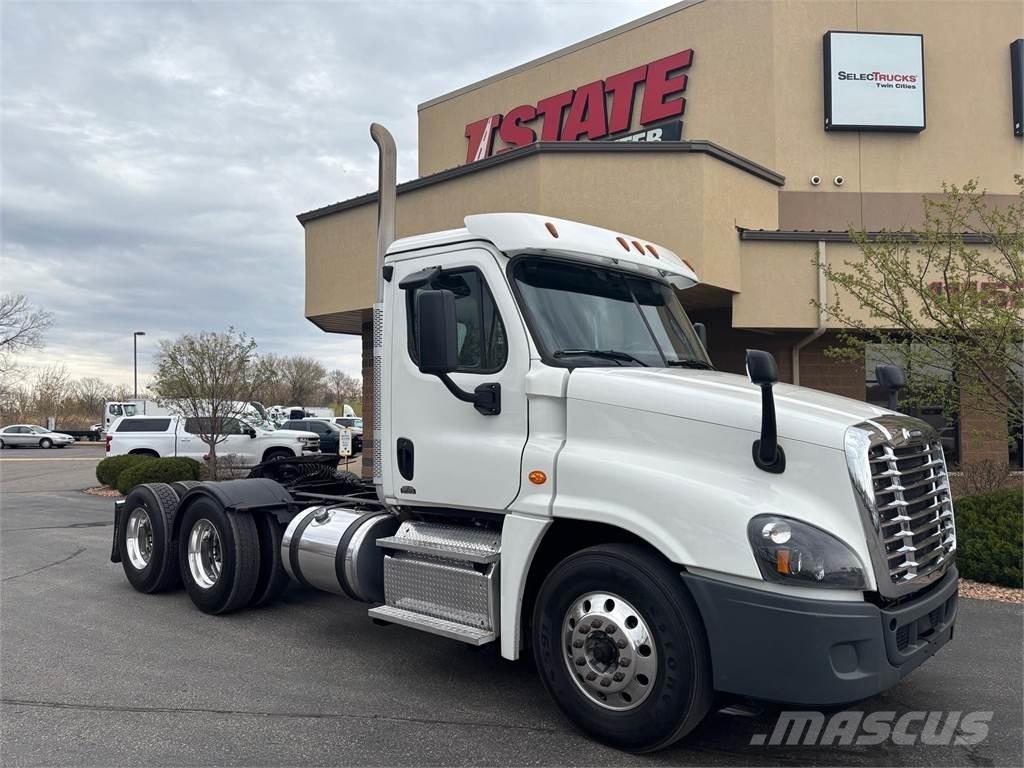 Freightliner Cascadia Tractor Units