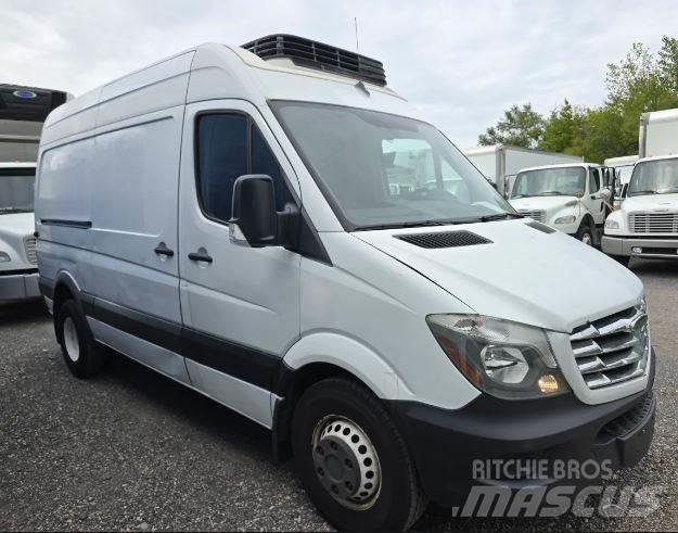 Freightliner sprinter Box body trucks