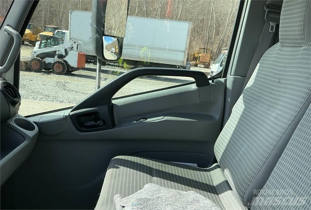 Hino 195 Box body trucks