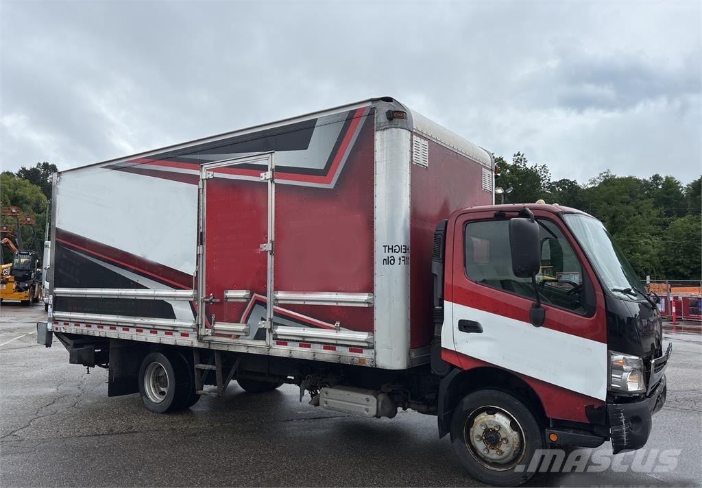Hino 195 Box body trucks