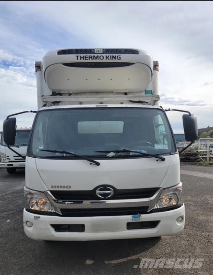 Hino 195 Box body trucks