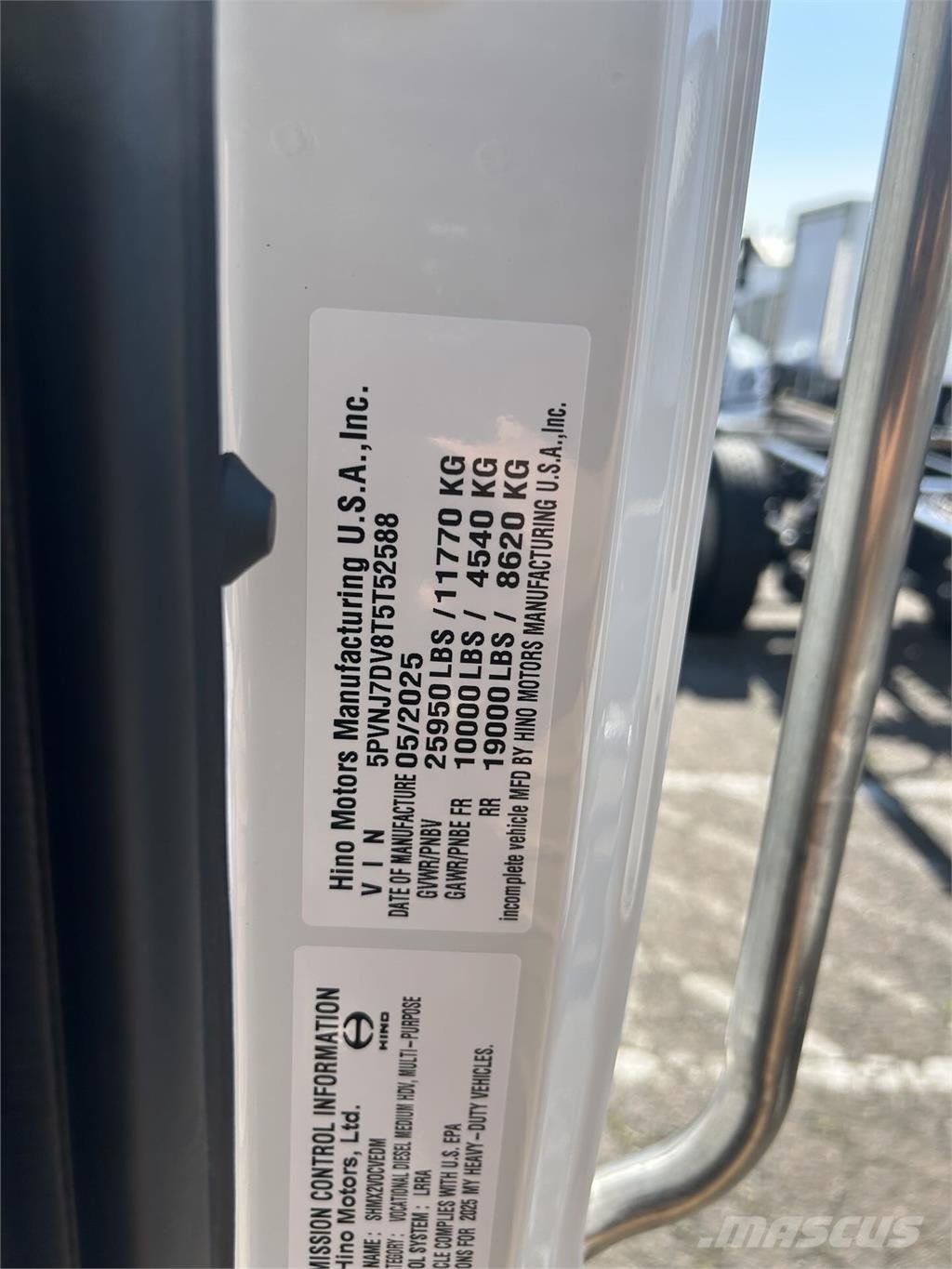 Hino L6 Box body trucks