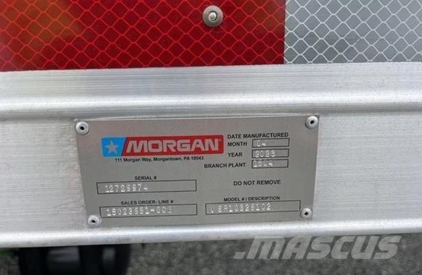 International 4300 Box body trucks