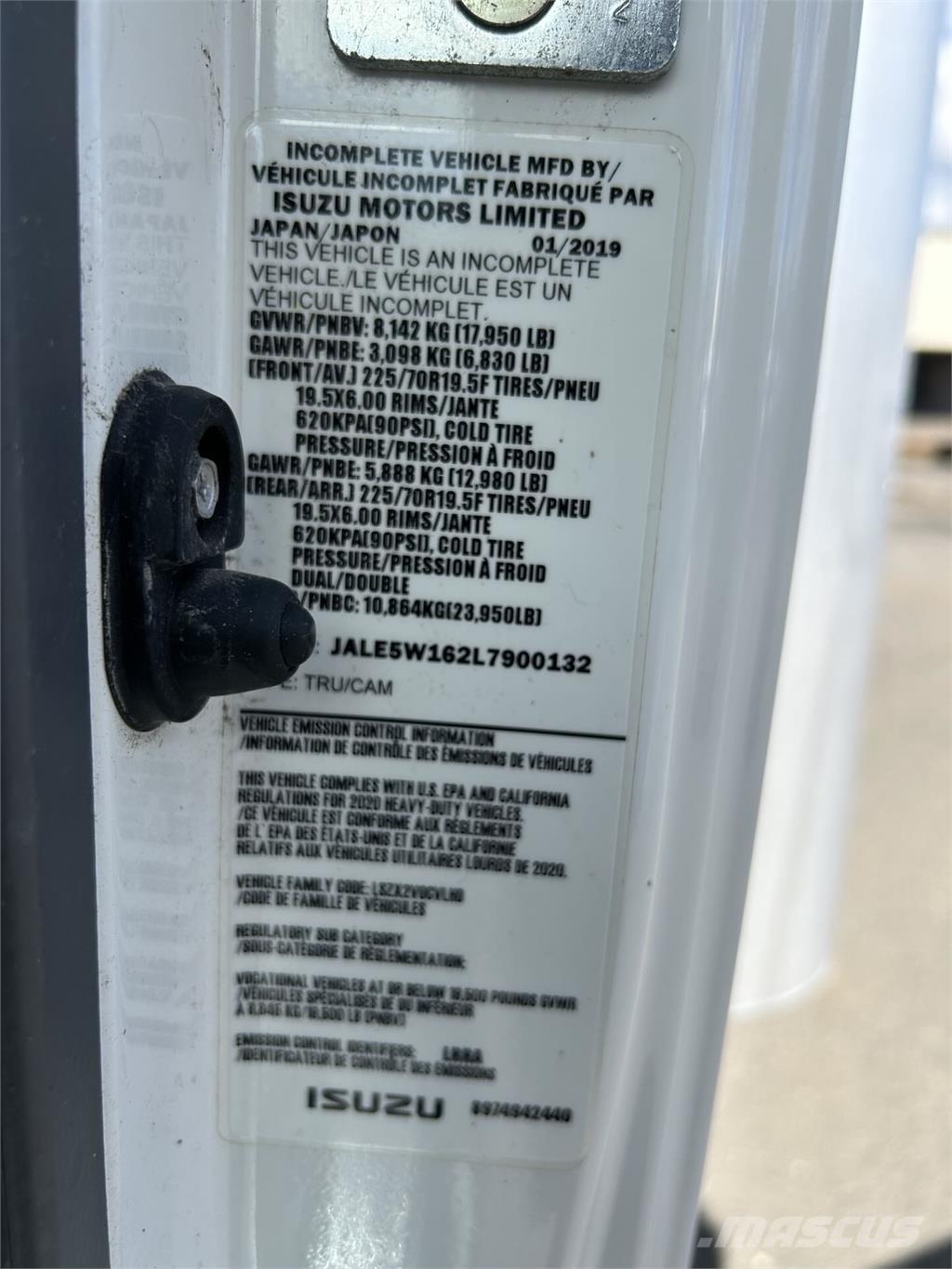 Isuzu NQR Box body trucks