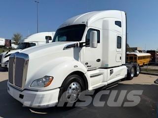 Kenworth T680 Tractor Units