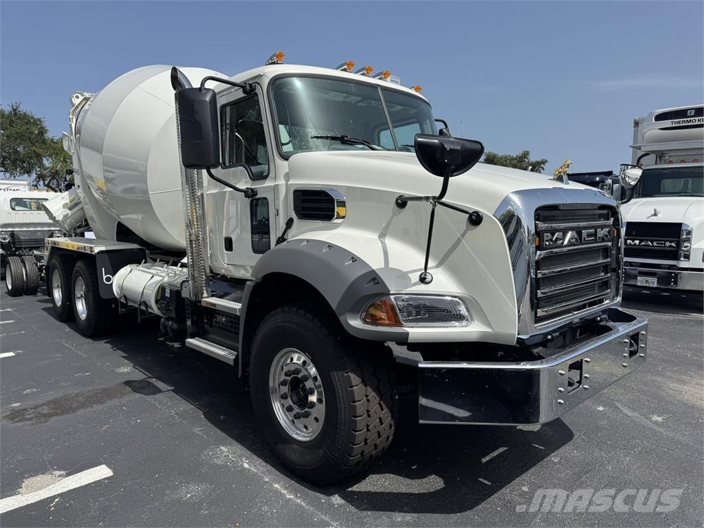 Mack GR64B Concrete trucks