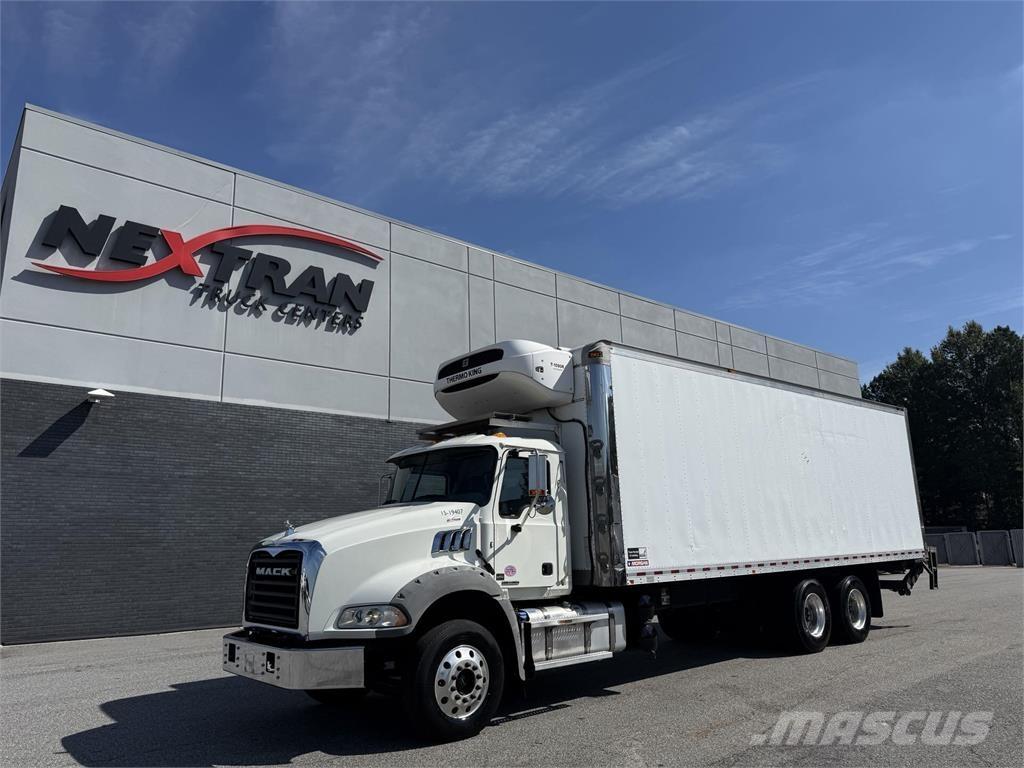 Mack GR64B9 Tractor Units