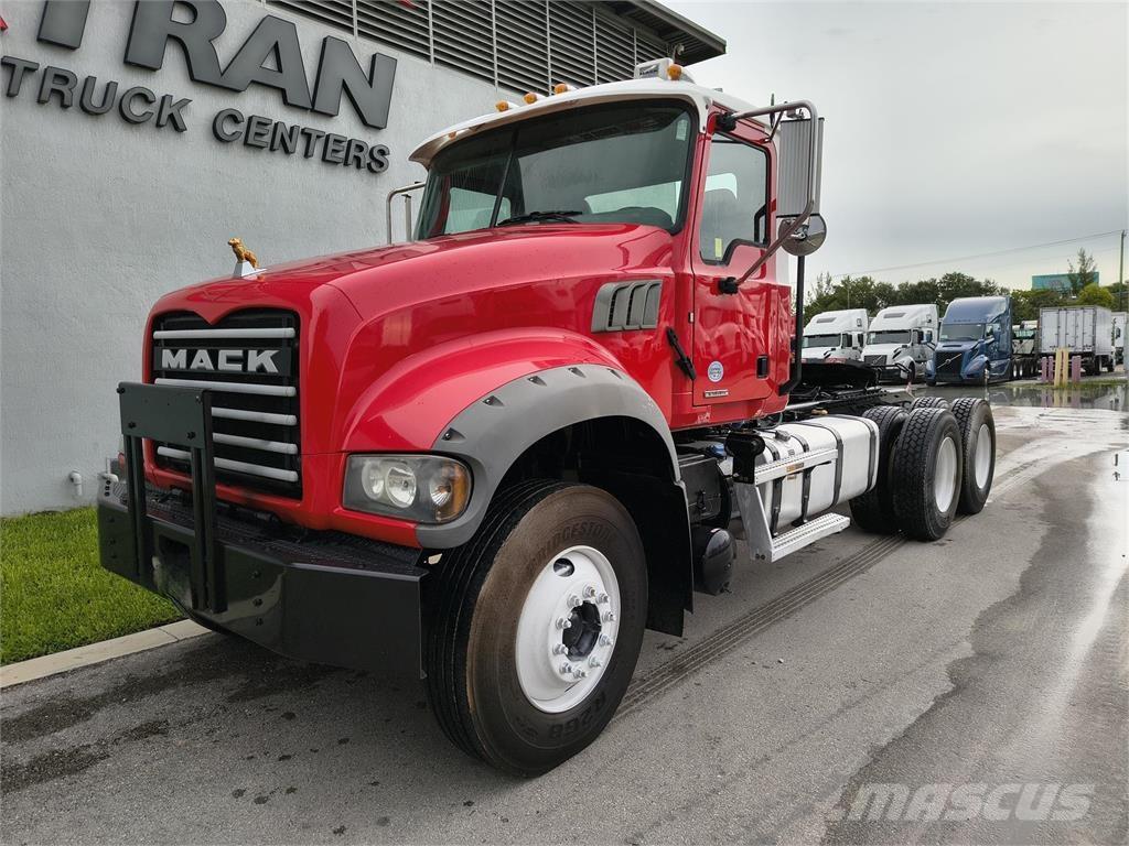 Mack GR64FT Tractor Units