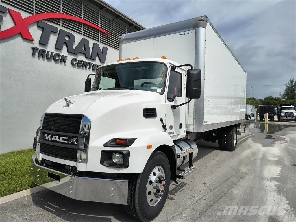Mack MD6 42R Box body trucks
