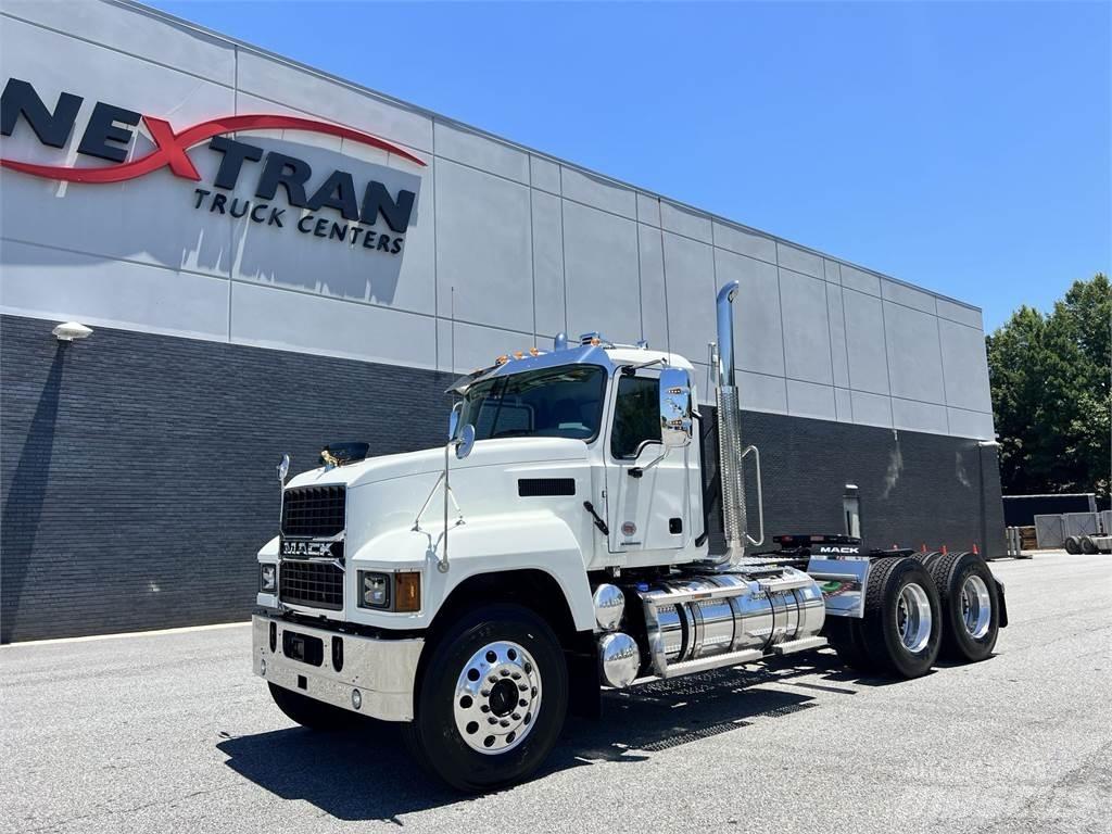 Mack PI64T Tractor Units