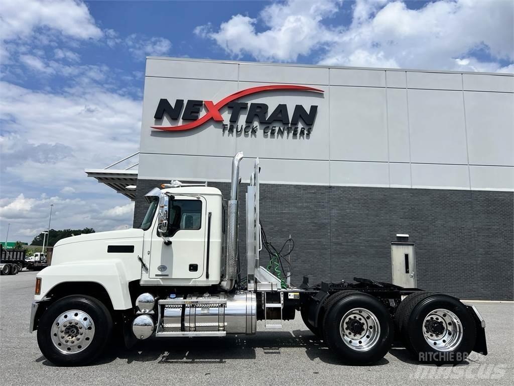 Mack PI64T Tractor Units
