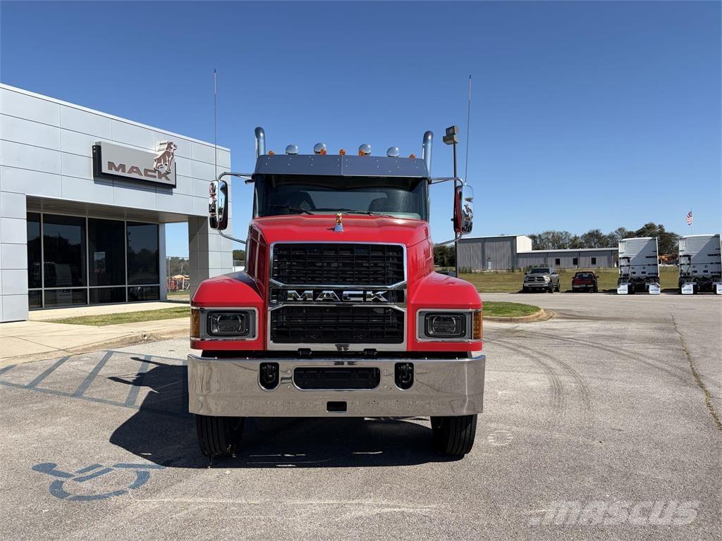 Mack PI64T Tractor Units