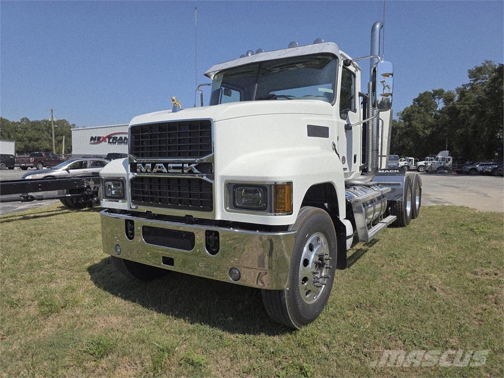Mack PI64T Tractor Units