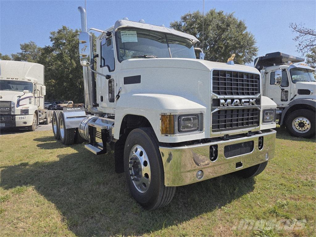 Mack PI64T Tractor Units
