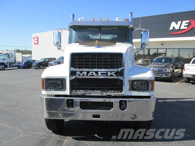 Mack PI64T Tractor Units