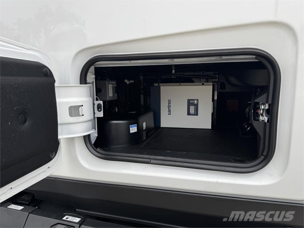 Mack PR64T Tractor Units