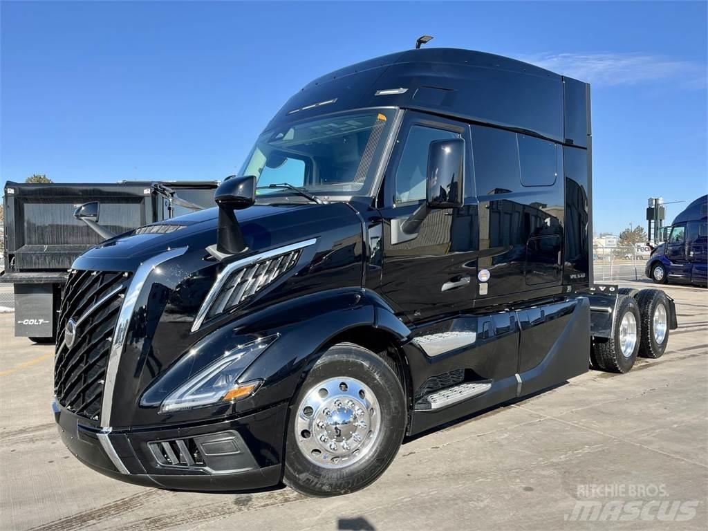Volvo VNL64T640 Tractor Units