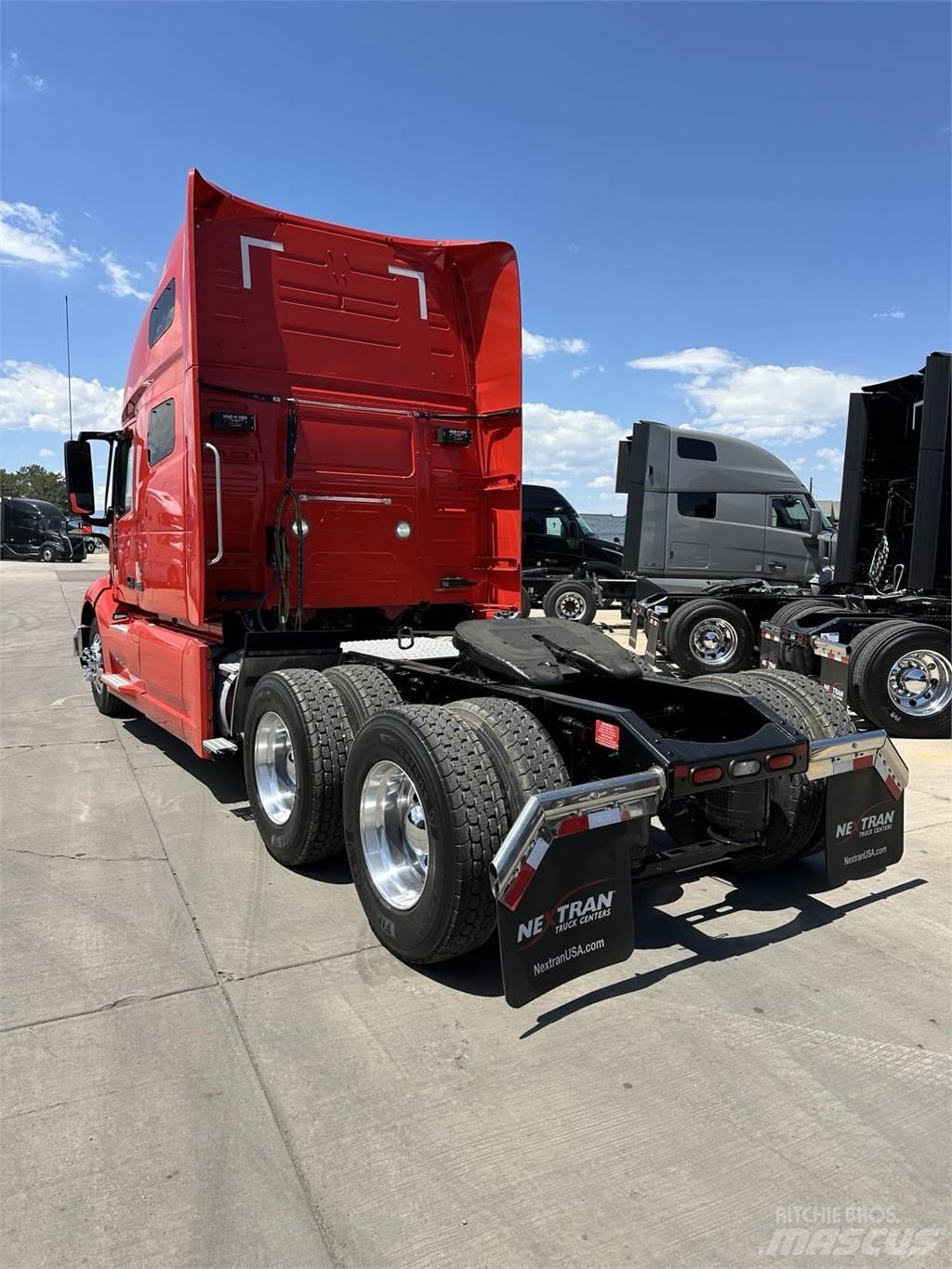 Volvo VNL64T760 Tractor Units