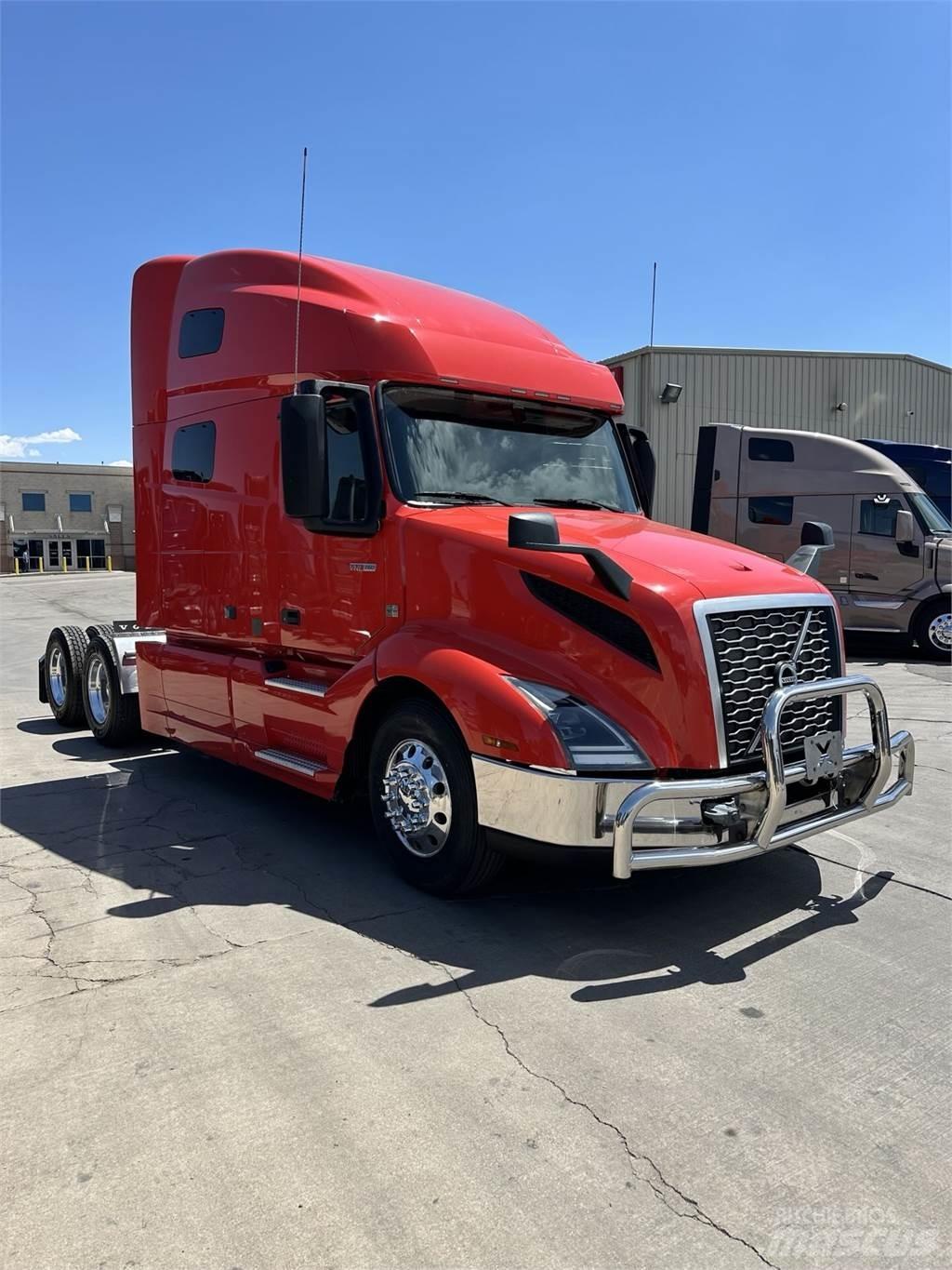 Volvo VNL64T760 Tractor Units
