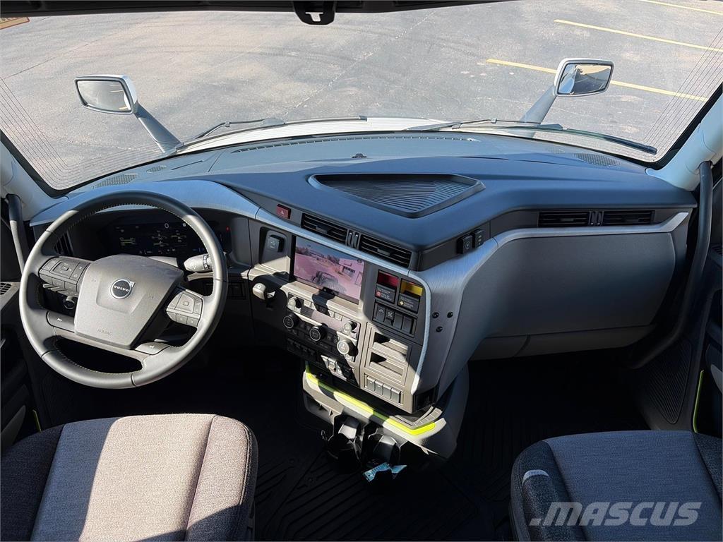 Volvo VNL64T860 Tractor Units