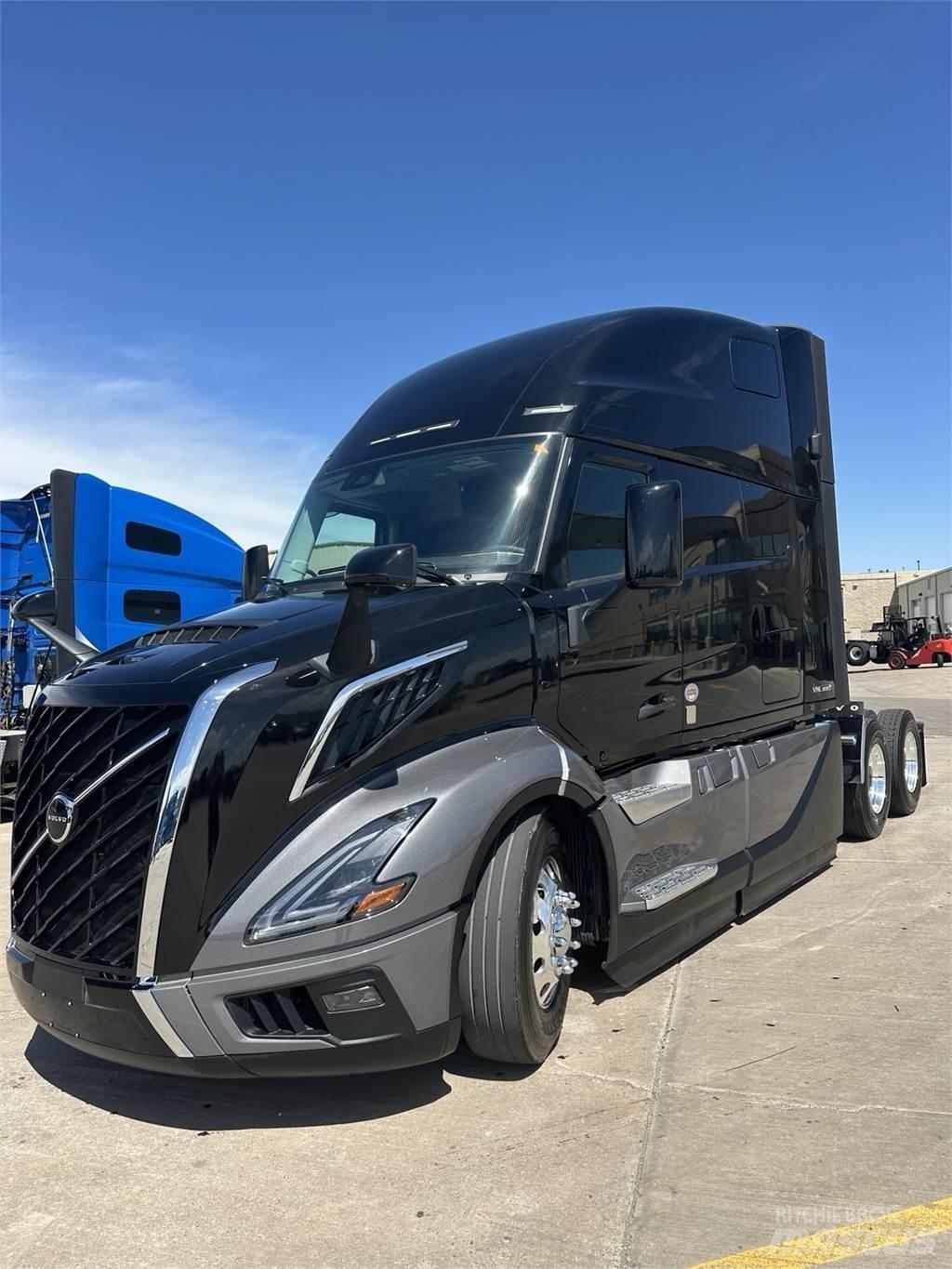 Volvo VNL64T860 Tractor Units