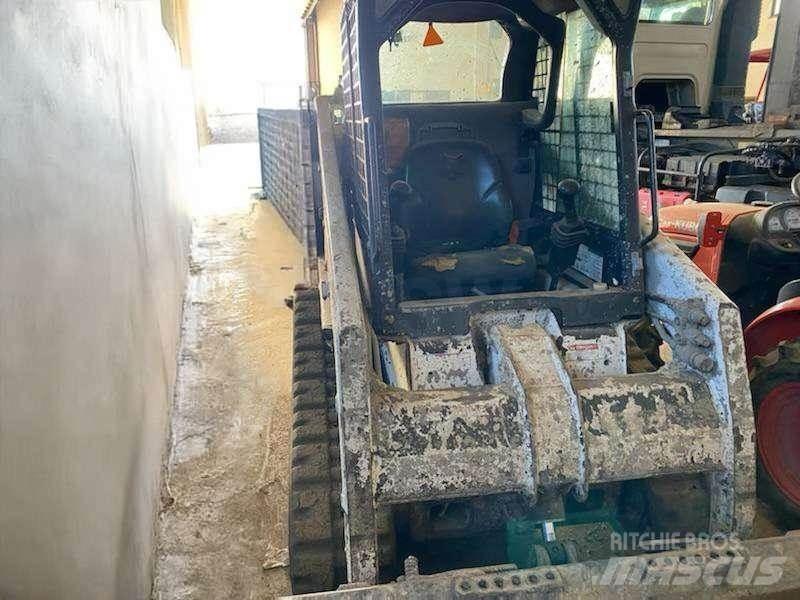 Bobcat T140 Mini loaders