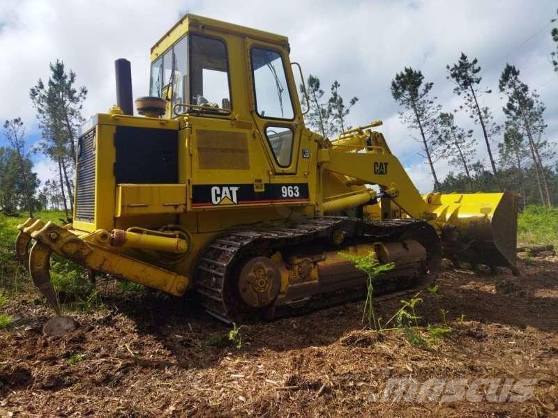 CAT 963 Crawler loaders