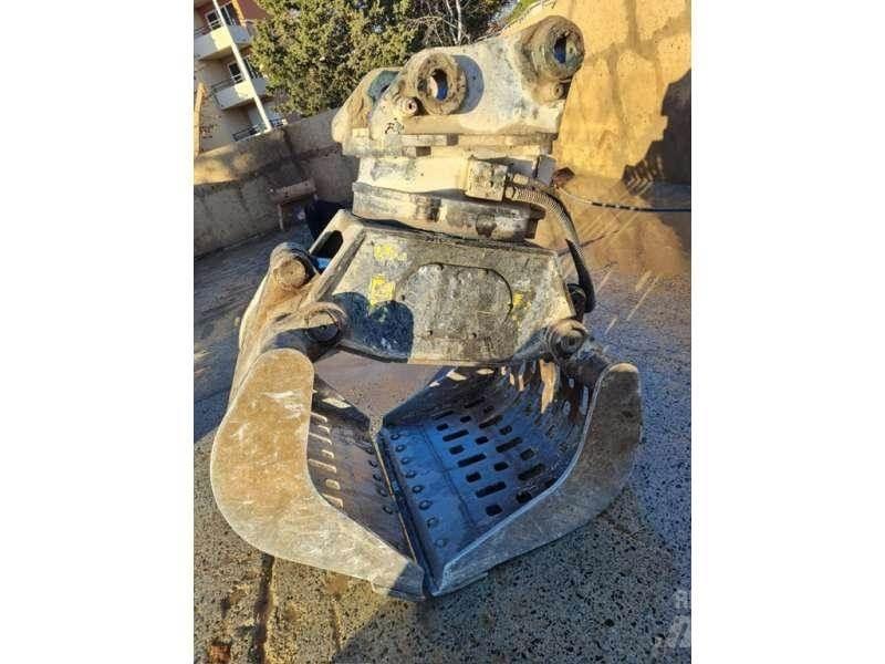 CAT MH3022 Waste / industry handlers