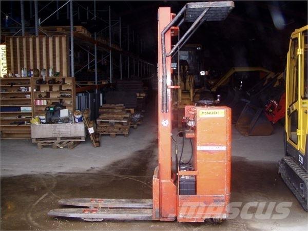  STÅ-IND STABLER Forklift trucks - others