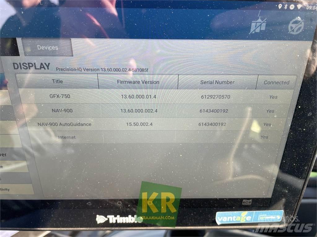 CLAAS Arion 530 Tractors