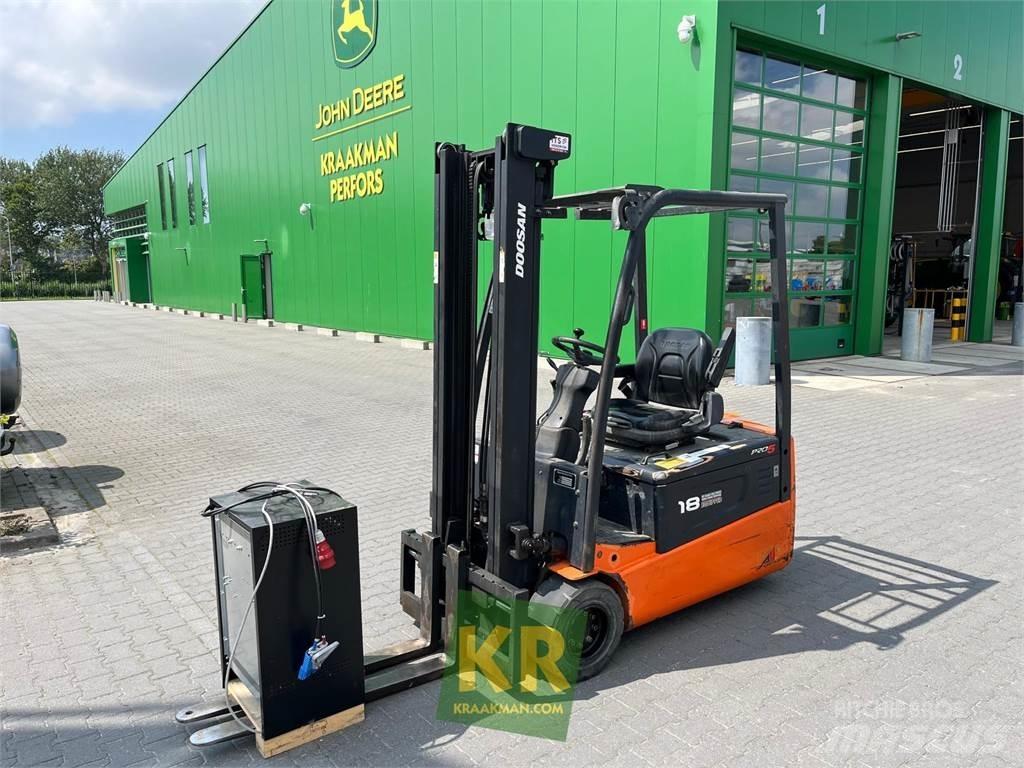 Doosan B18T Telehandlers for agriculture
