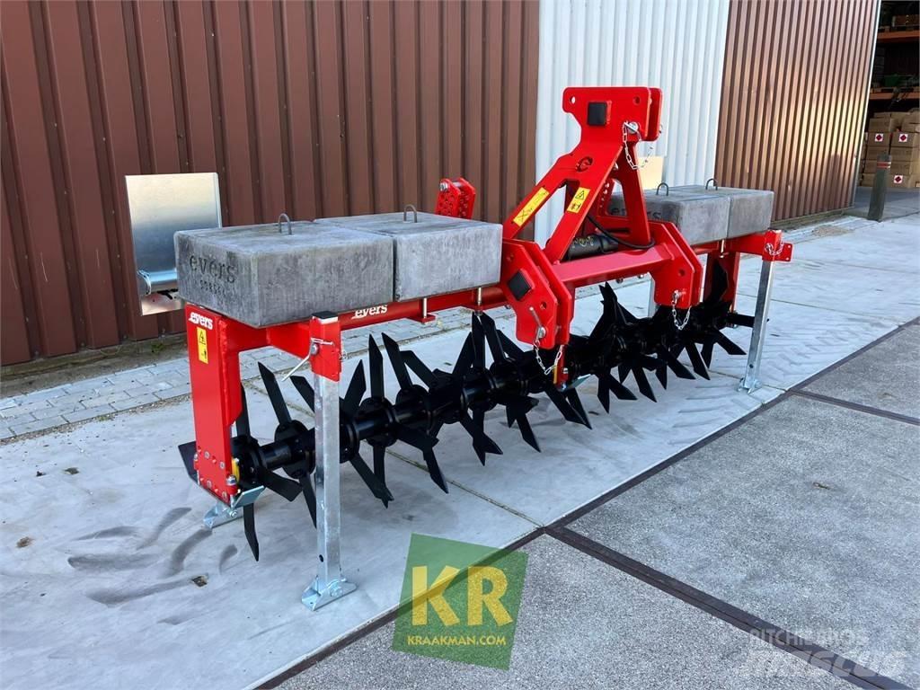 Evers GB-300 Aerators and dethatchers